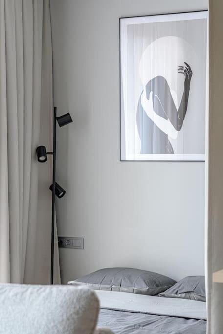 Íbúð Cozy Japanese Oasis With Balcony, Gramophone, Netflix *