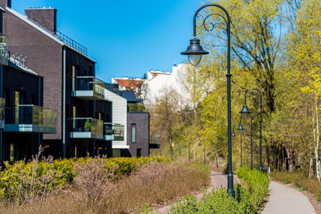Cozy Japanese Oasis With Balcony, Gramophone, Netflix * Vilnius